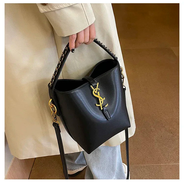 Luxury Bucket Bag, High - End Niche Design, Fashionable Shoulder Messenger Style