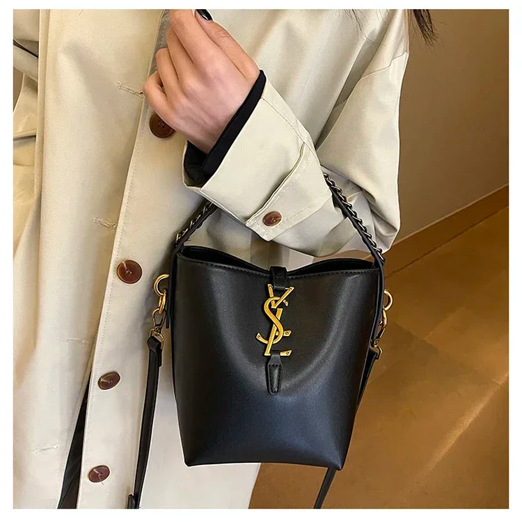Luxury Bucket Bag, High - End Niche Design, Fashionable Shoulder Messenger Style