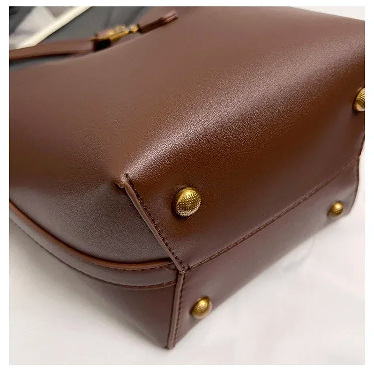 Luxury Bucket Bag, High - End Niche Design, Fashionable Shoulder Messenger Style