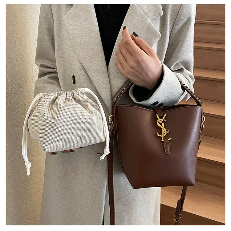 Luxury Bucket Bag, High - End Niche Design, Fashionable Shoulder Messenger Style